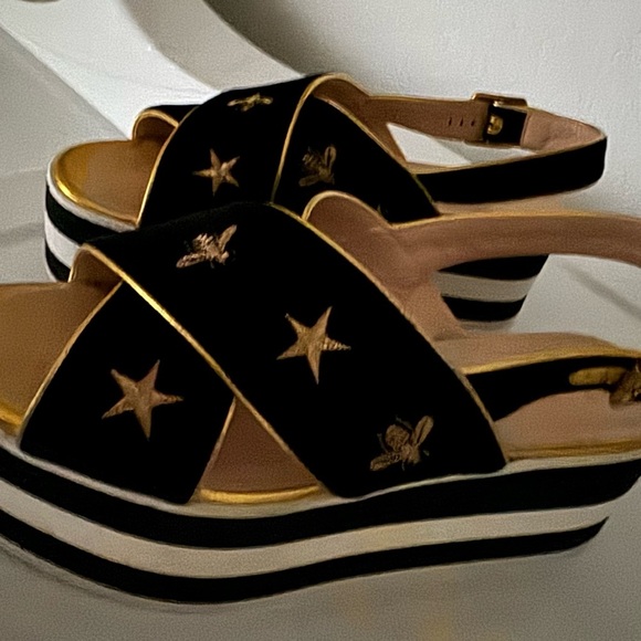 Gucci Bee Embroidered Criss Cross Platform Sandals Black Size 37 1/2 - Picture 4 of 14